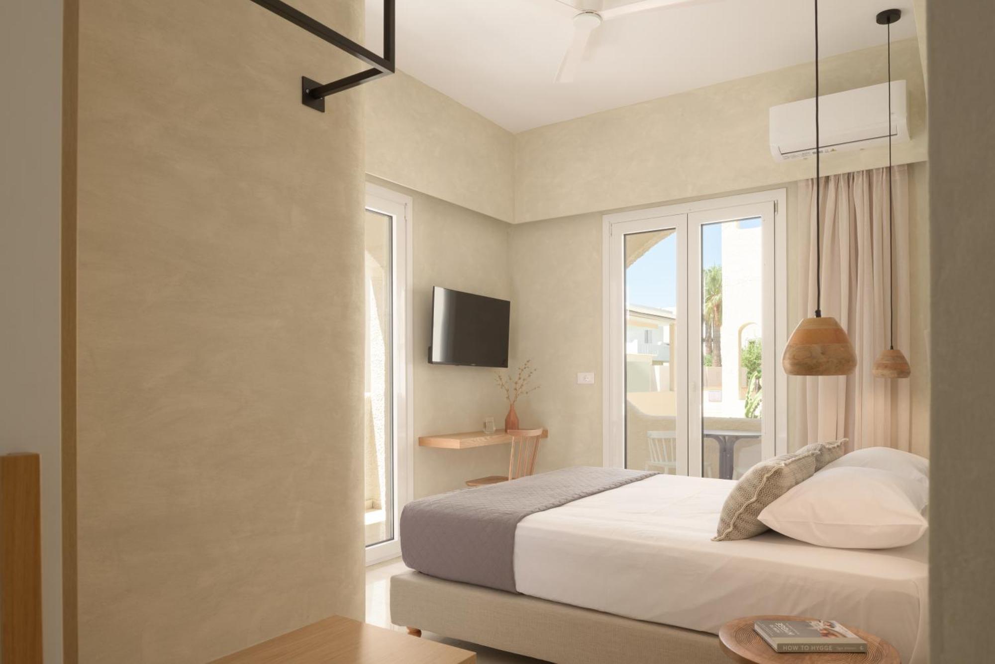 Apollo Plakias Aparthotel Bagian luar foto